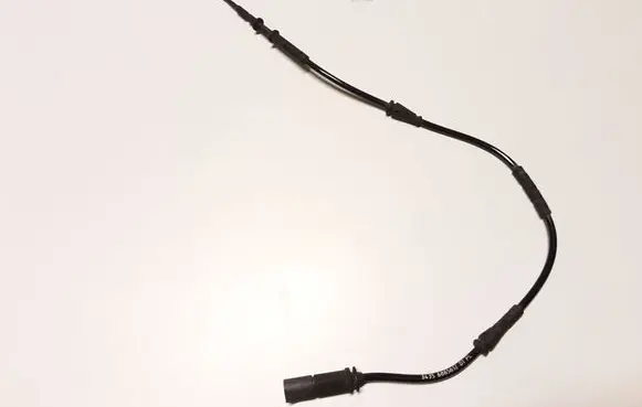 Mini Clubman F54 Brake pads wear sensor 6865612 3435686561201PL