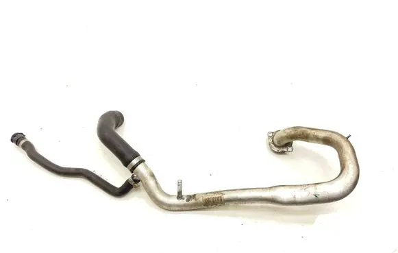 Engine coolant pipe/hose