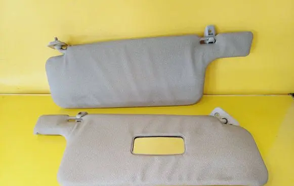 Volkswagen Golf III Sun visor