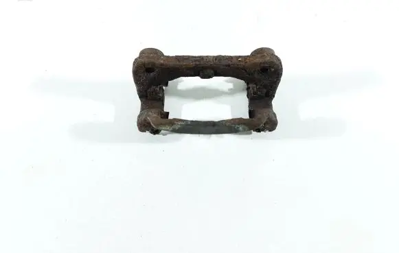 Suzuki XL7 I Front Brake Caliper Pad/Carrier K17940