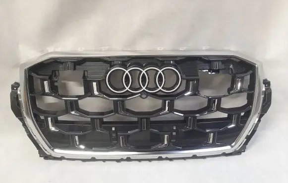 Audi Q7 4M Front bumper upper radiator grill 4M0853651BP