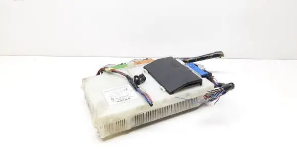 Volvo XC70 Fuse module 7G9T14C256FA 30765624