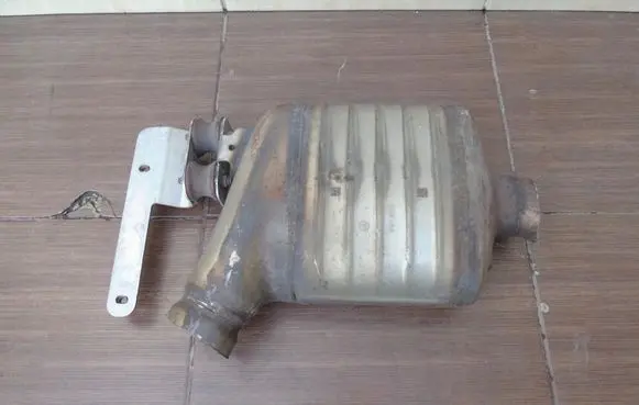 Mercedes-Benz CLS C218 X218 Catalyst/FAP/DPF particulate filter a2124909814