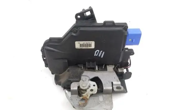 Audi A8 S8 D3 4E Front door lock 4E1837016