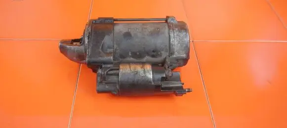 Mercedes-Benz Sprinter W906 Starter motor 4280005510 17MB12