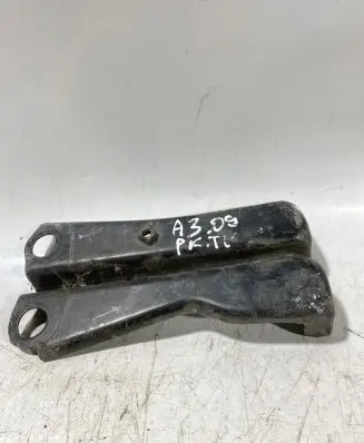 Audi A3 S3 A3 Sportback 8P Radiator support slam panel bracket 8p0805201a