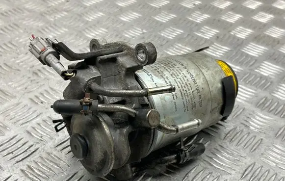 Toyota Verso Fuel filter 2330364010 2330364020