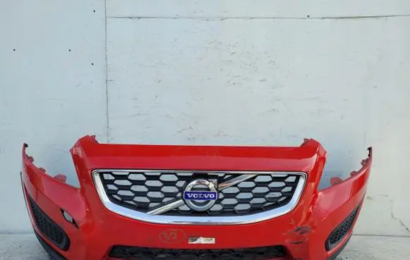 Volvo C30 Front bumper