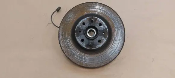 Alfa Romeo Mito Front wheel hub spindle knuckle