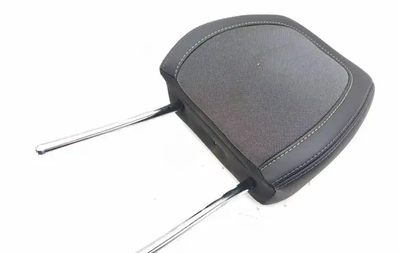 Peugeot 2008 II Front seat headrest 