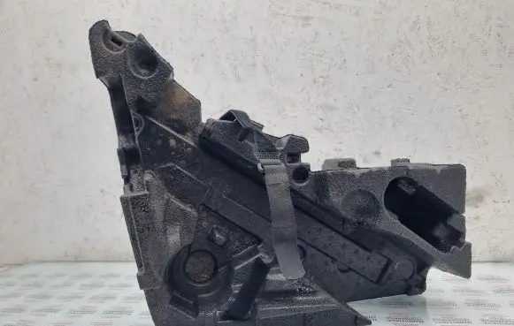 Volkswagen Touareg I Tool box 7L0012112