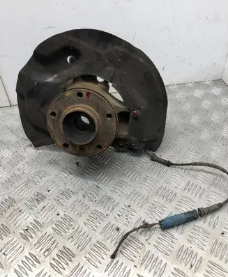 BMW 5 E60 E61 Front wheel hub 6760315