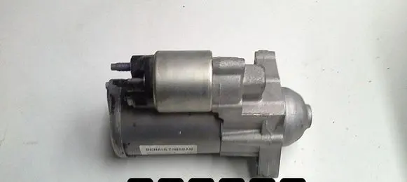 Renault Kadjar Starter motor 233004868R