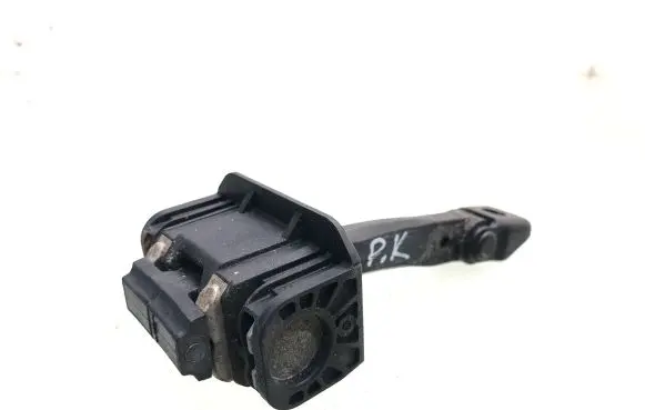 BMW 1 E81 E87 Front door check strap stopper 7176809