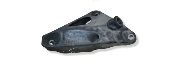 BMW X3 F25 Engine mounting bracket 6784829