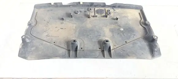 BMW 7 G70 Rear underbody cover/under tray 9498259