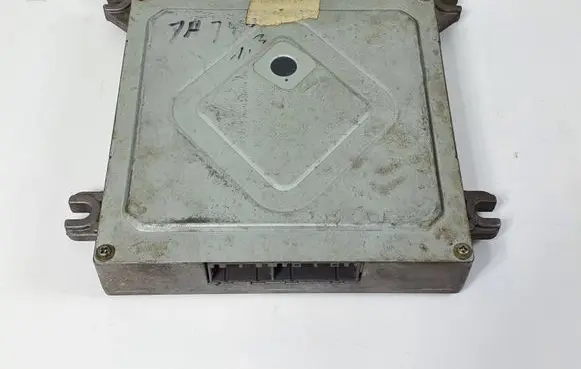 Honda Civic Engine control unit/module 37700P01G02