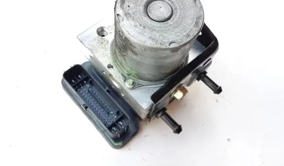 Subaru Forester SK ABS Pump 27536SJ131
