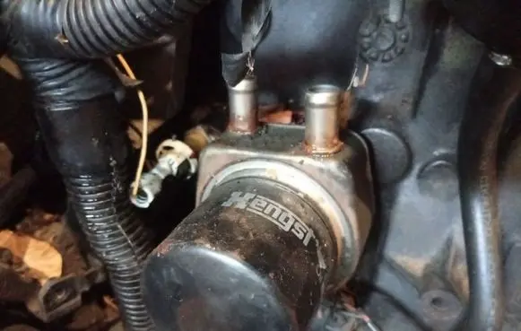 Renault Scenic I Engine oil radiator