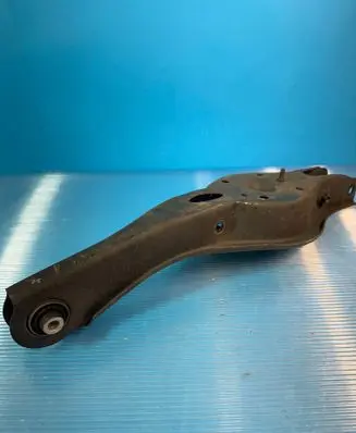 Hyundai Kona II Coil spring/strut mount 