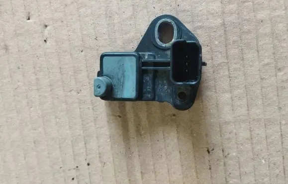 Peugeot 2008 I Crankshaft position sensor 9664387380
