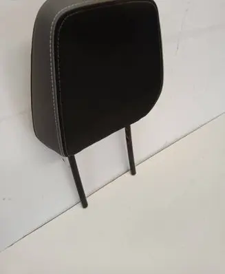 Opel Mokka B Front seat headrest