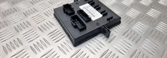 Audi A6 S6 C6 4F Comfort/convenience module 4F0907279 F005V00619 4F0910279K