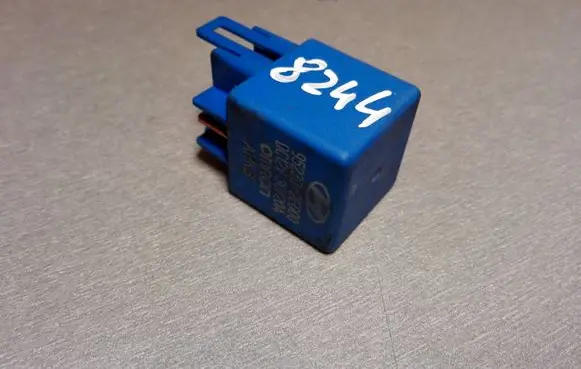 Hyundai Tucson JM Other relay 95230-2E000