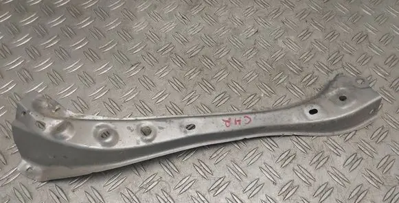 Toyota C-HR I Headlight/headlamp mounting bracket