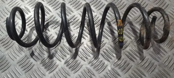 Volkswagen Polo Rear coil spring