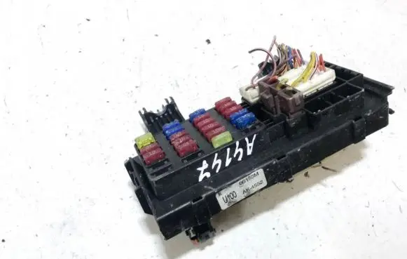 Chevrolet Tacuma Fuse box set 06153m ak4552