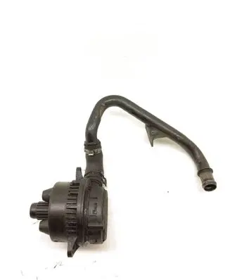 Audi A6 S6 C6 4F Breather valve 057103495L