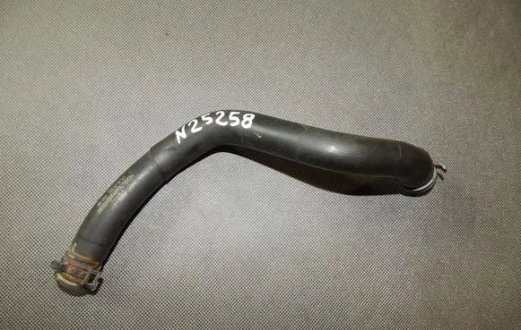Audi Q3 8U Engine coolant pipe/hose 5N0121109F