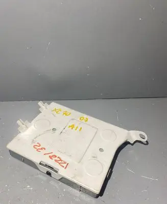 Volvo XC70 GPS navigation control unit/module 86731001 63285158D TUP23E3AF0024