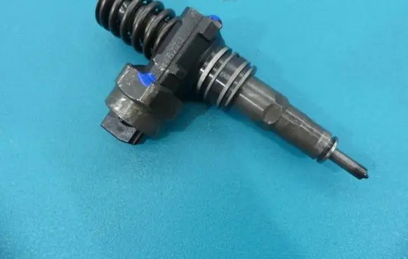 Volkswagen PASSAT B5.5 Fuel injector 0414720007 IMPRK1146770