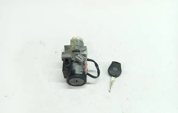 Nissan Juke I F15 Ignition lock 21669775 28590C9968