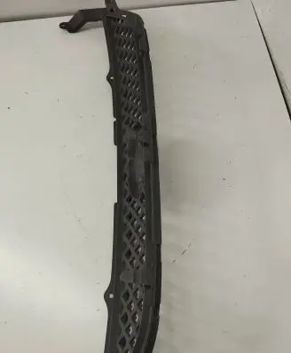 Ford Galaxy Front bumper upper radiator grill 6M218200A
