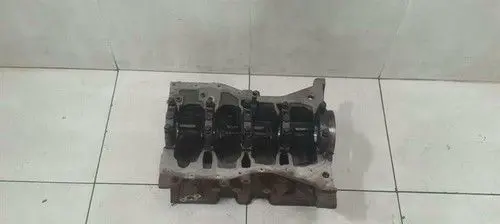 Mercedes-Benz A W176 Engine block A6070102701