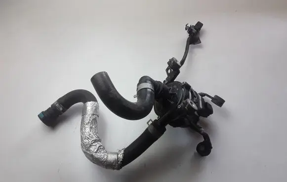 Hyundai Ioniq Electric auxiliary coolant/water pump 2510003HZ5