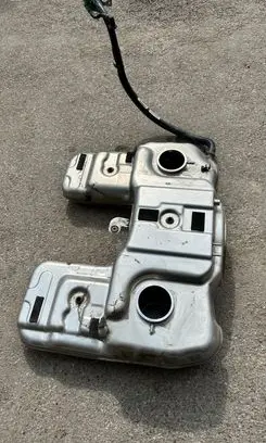 BMW X5 F15 Fuel tank 1000018483 24131812 7386367