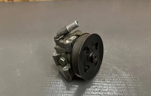 Volvo V70 Power steering pump 31202291 7X234039 B4911041930