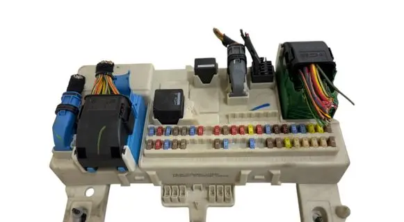 Volvo V50 Fuse module 31254903 00108097 519096804