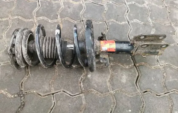 Renault Megane III Front shock absorber with coil spring 757296P P12818S