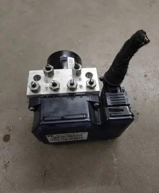 Opel Insignia A ABS Pump 22838815 16817028 16312231A
