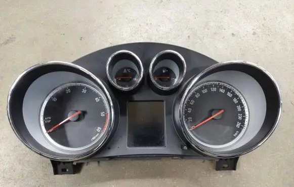 Opel Insignia A Speedometer (instrument cluster) 365903926 20930202