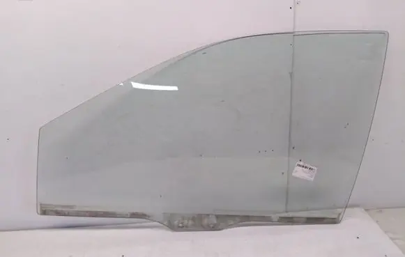 Mazda MPV Front door window glass four-door 