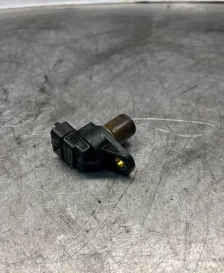 Mercedes-Benz E W211 Camshaft position sensor A0031539728