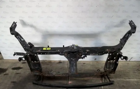 Nissan Qashqai Front piece kit 182UK