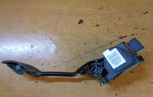 Peugeot 508 Accelerator throttle pedal 9672091280