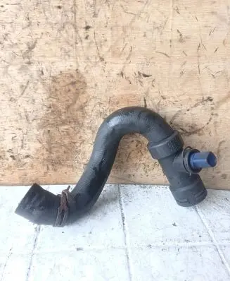 Audi A6 S6 C5 4B Engine coolant pipe/hose 8D0121049 PA660F30
